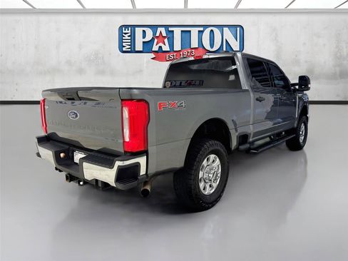 Used 2024 Ford F250 XLT w/ FX4 Off-Road Package AWD/4WD image 7