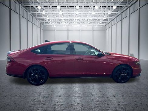 Used 2023 Honda Accord Sport image 10
