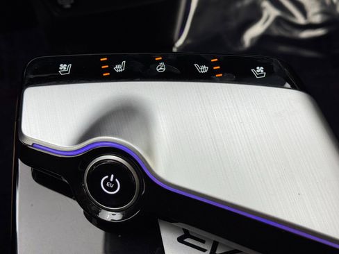 Used 2023 Kia EV6 GT-Line image 30