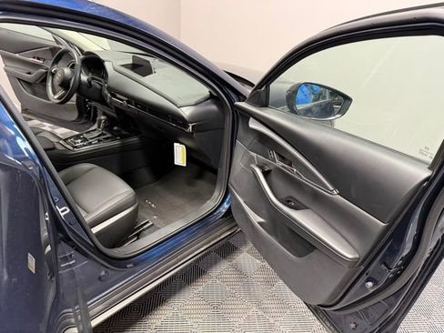Certified 2025 MAZDA CX-30 AWD 2.5 S w/ Preferred Package image 21