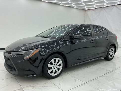 Used 2021 Toyota Corolla LE FWD image 6