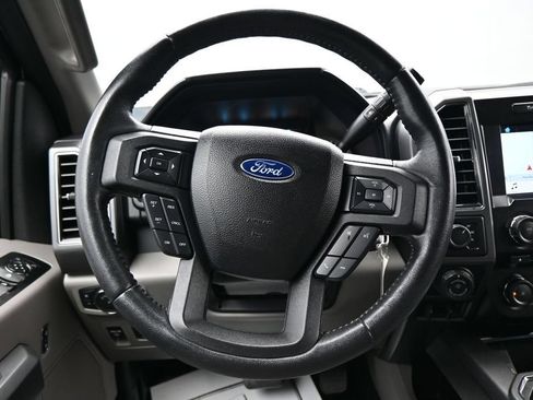 Used 2018 Ford F150 XLT w/ Equipment Group 302A Luxury AWD/4WD image 15