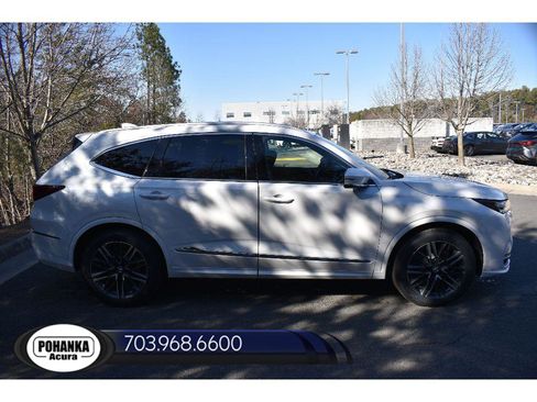 New 2026 Acura MDX w/ Advance Package AWD/4WD image 8