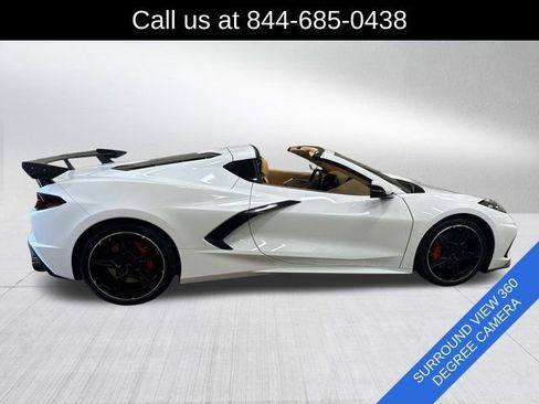 Used 2021 Chevrolet Corvette Stingray Premium Cpe w/ Z51 Performance Package image 3