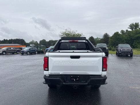 Used 2025 Chevrolet Colorado Z71 w/ Midnight Edition AWD/4WD image 5
