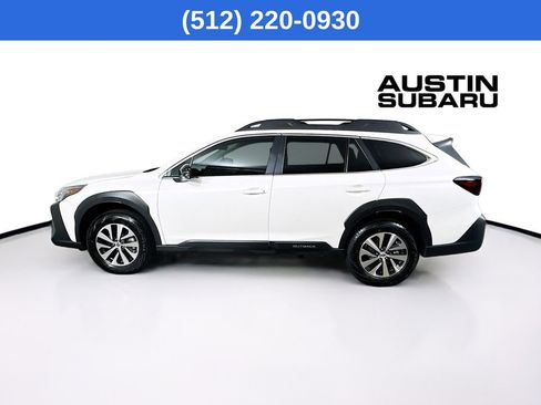 Certified 2025 Subaru Outback Premium image 5