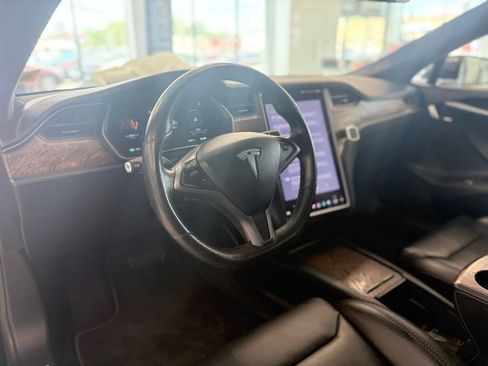 Used 2019 Tesla Model S 100D AWD/4WD image 16