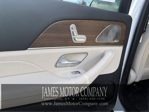 Certified 2025 Mercedes-Benz GLS 450 4MATIC image 17