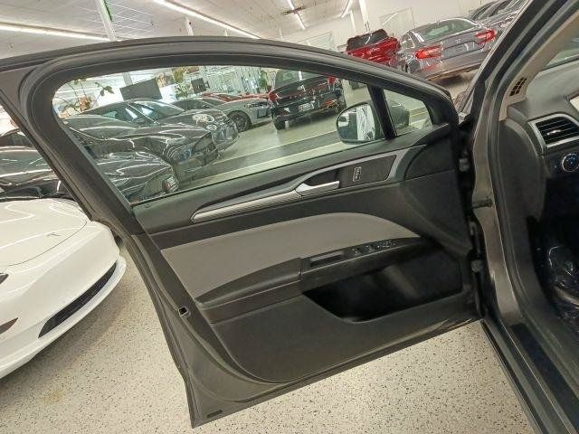 Used 2014 Ford Fusion S FWD image 11