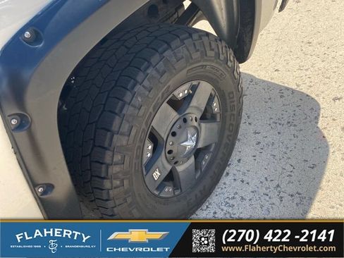 Used 2010 Chevrolet Silverado 1500 LS AWD/4WD image 7