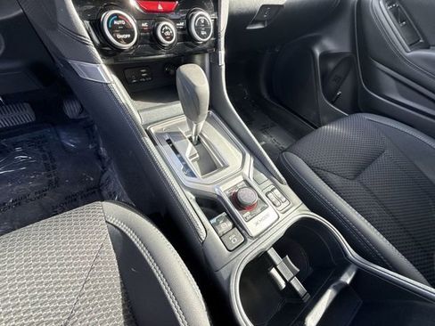 Used 2024 Subaru Forester Premium AWD/4WD image 21