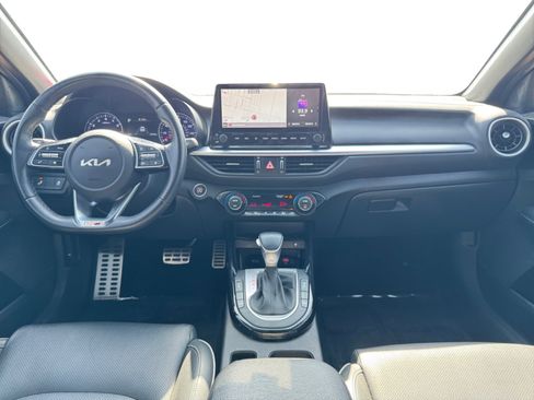 Used 2022 Kia Forte GT-Line w/ GT-Line Premium Package FWD image 12