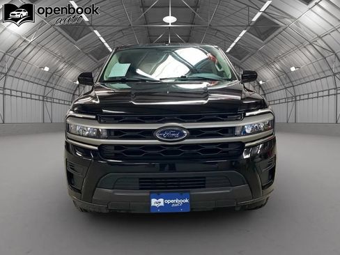 Used 2024 Ford Expedition Max XLT AWD/4WD image 2