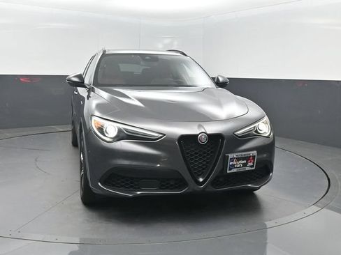 Used 2023 Alfa Romeo Stelvio Veloce AWD/4WD image 34