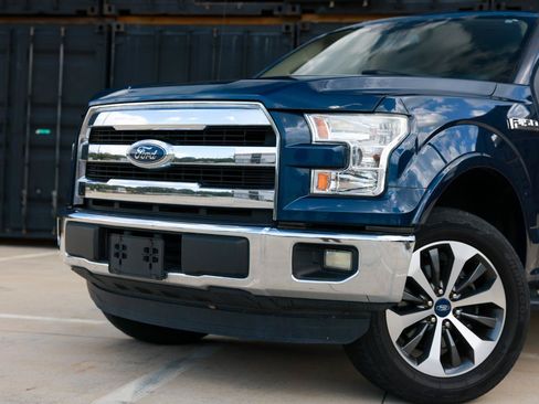 Used 2015 Ford F150 Lariat RWD image 31