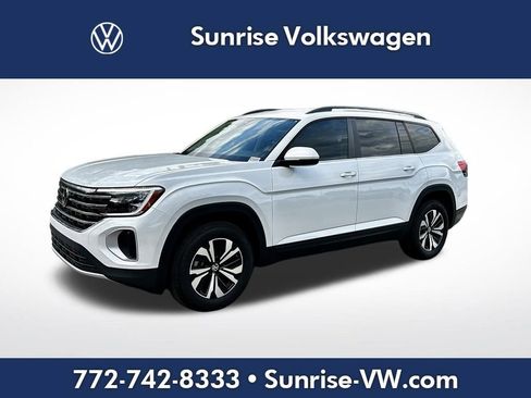 New 2026 Volkswagen Atlas SE image 1