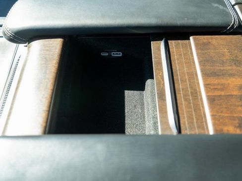 Used 2023 Jeep Grand Wagoneer 4WD w/ Flexible Seating Group image 47