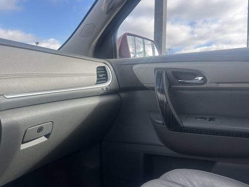 Used 2014 Chevrolet Traverse LTZ w/ LPO, 'HIT The Road' Package image 23