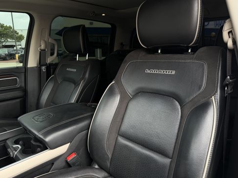 Used 2022 RAM 1500 Laramie w/ Laramie Southwest Edition RWD image 15
