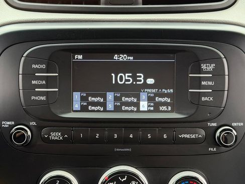 Used 2018 Kia Soul FWD image 8