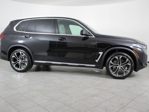 New 2026 BMW X5 xDrive40i image 8