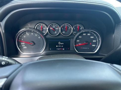 Used 2019 Chevrolet Silverado 1500 LTZ w/ Z71 Off-Road Package AWD/4WD image 13