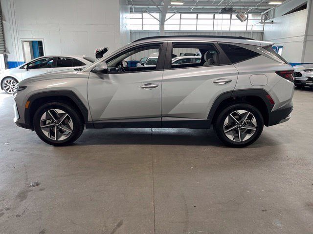 Used 2025 Hyundai Tucson SEL AWD/4WD image 6