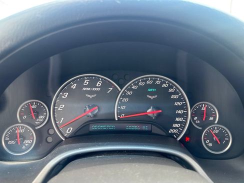 Used 2008 Chevrolet Corvette Coupe w/ Preferred Equipment Group RWD image 42