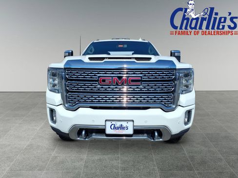 Used 2020 GMC Sierra 2500 Denali AWD/4WD image 2