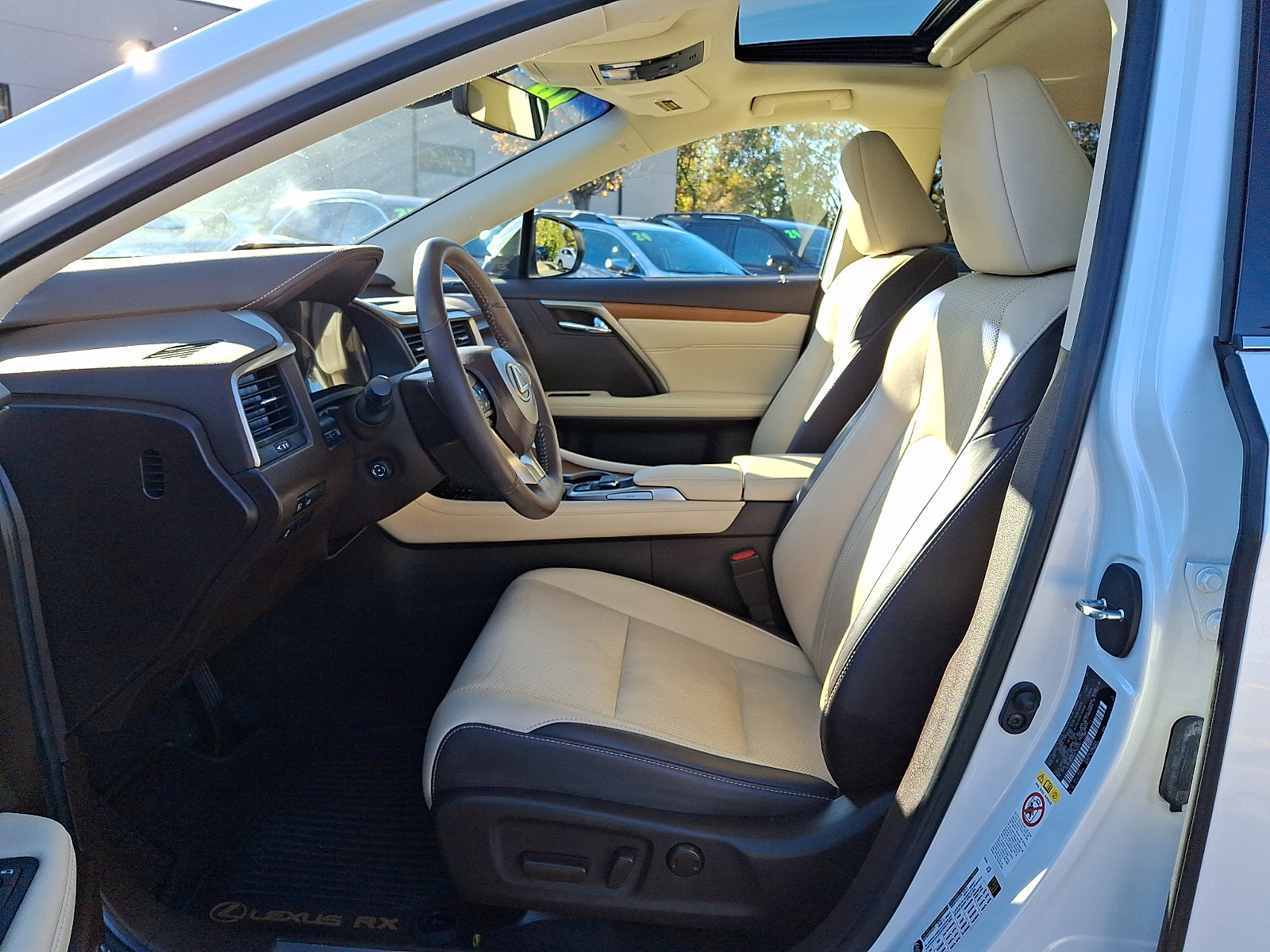 Used 2018 Lexus RX 350 AWD w/ Premium Package image 13