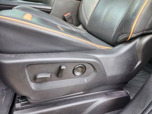 Used 2022 GMC Yukon XL AT4 w/ Max Trailering Package image 28