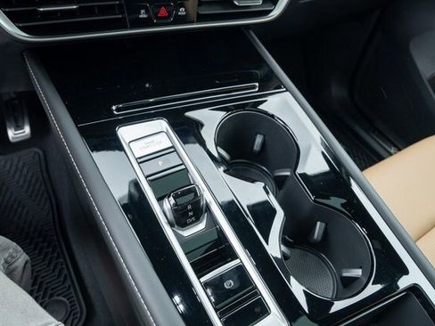 New 2026 Volkswagen Atlas Cross Sport SEL R-Line image 21