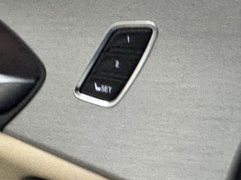 Used 2025 Acura TLX w/ Technology Package image 16