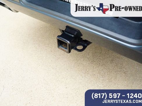 Used 2020 Chevrolet Silverado 1500 RST w/ Texas Edition AWD/4WD image 23