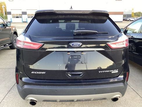 Used 2020 Ford Edge Titanium AWD/4WD image 11
