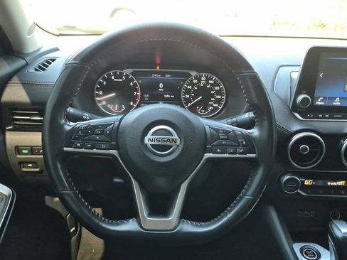 Certified 2023 Nissan Sentra SR w/ Trunk Package FWD image 17