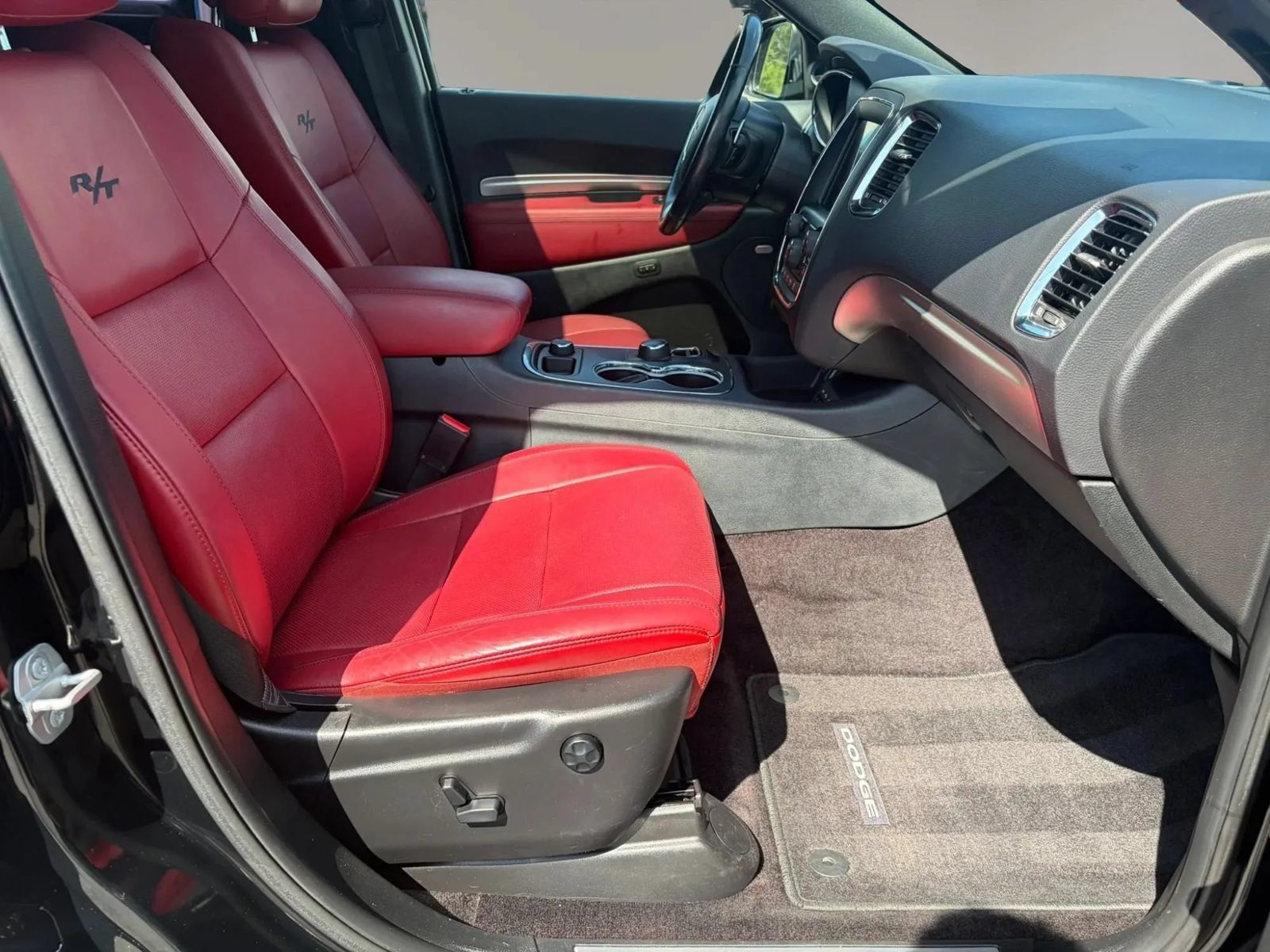 Used 2017 Dodge Durango R/T w/ Blacktop Package AWD/4WD image 36