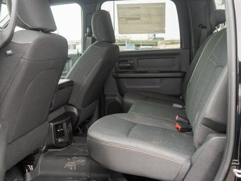 New 2026 RAM 2500 Warlock AWD/4WD image 8