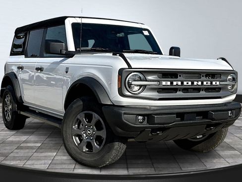 Certified 2023 Ford Bronco Big Bend image 1