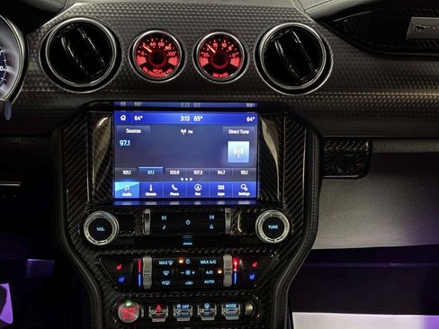 Used 2019 Ford Mustang GT Premium w/ GT Performance Package RWD image 22