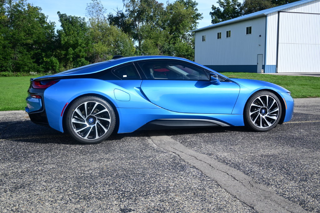 Used 2014 BMW i8 AWD/4WD image 7
