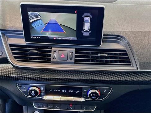 Used 2020 Audi SQ5 Premium Plus w/ Premium Plus Package AWD/4WD image 14