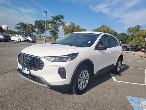 Certified 2024 Ford Escape Active w/ Tech Pack #1 image 7