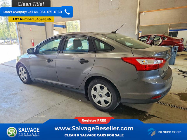 Used 2013 Ford Focus S FWD image 3