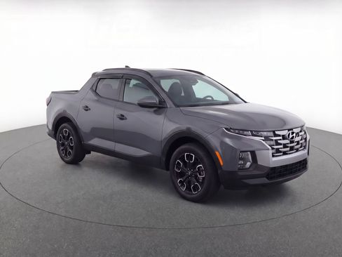 Used 2022 Hyundai Santa Cruz SEL w/ Activity Package image 2