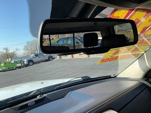 Used 2016 RAM 2500 Laramie w/ Convenience Group image 36