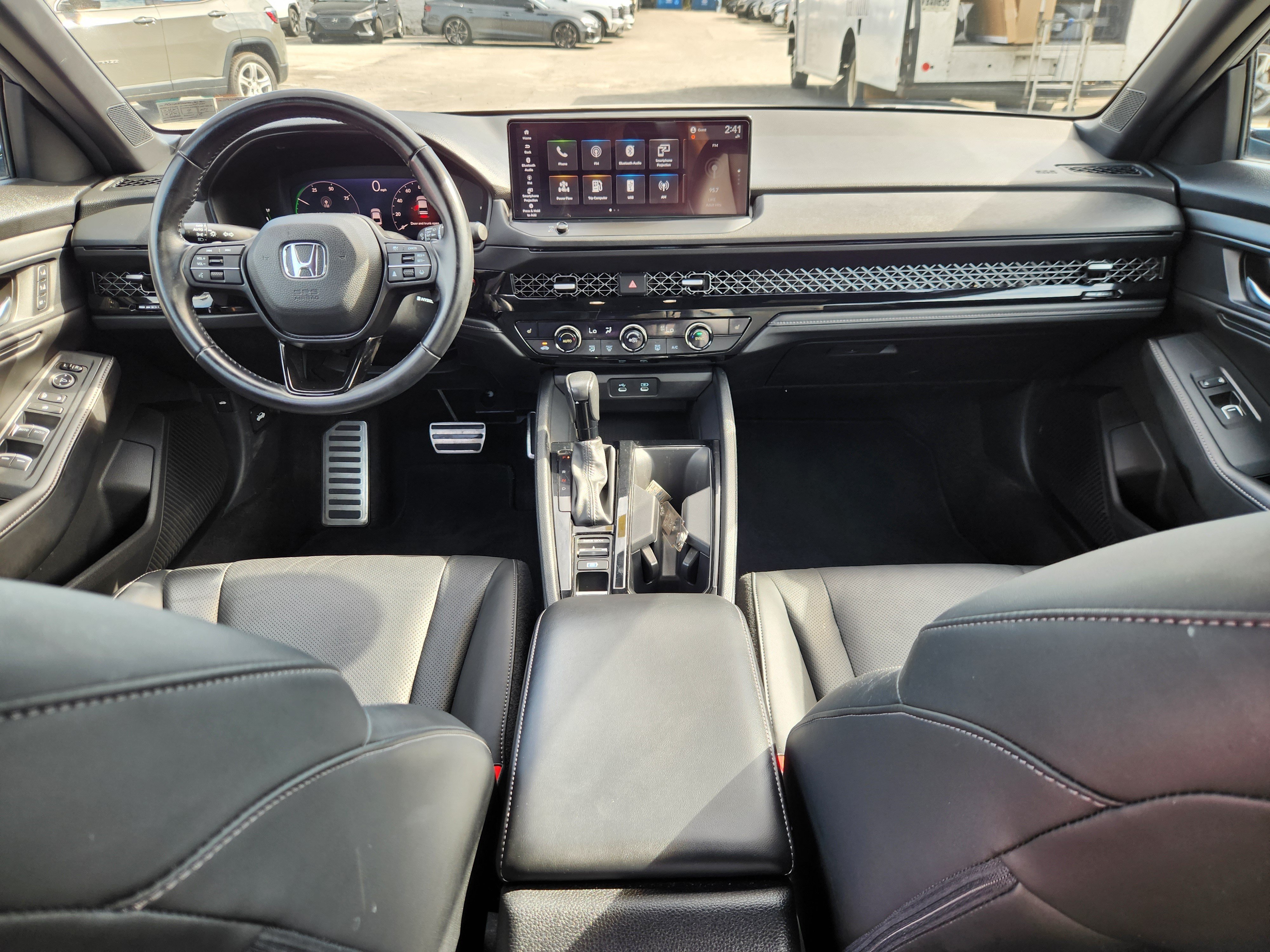 Used 2023 Honda Accord Sport image 8