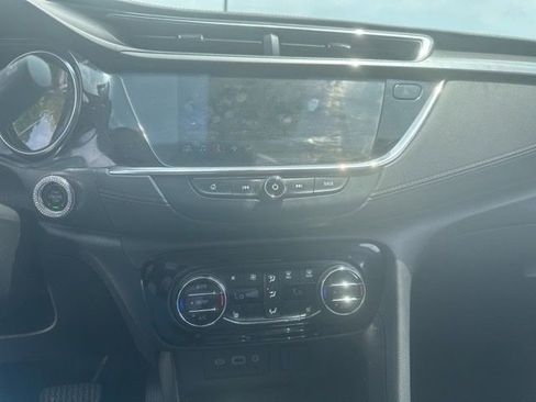Used 2023 Buick Encore GX Select FWD image 9