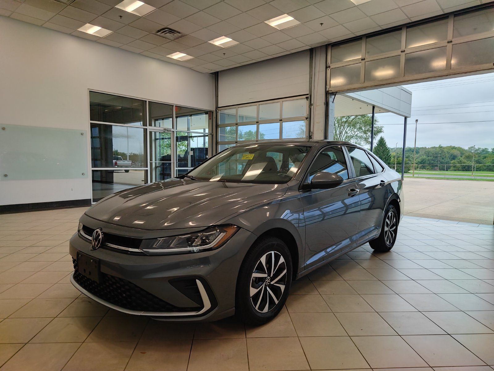 Used 2025 Volkswagen Jetta S FWD image 7