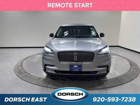 Used 2020 Lincoln Aviator Reserve w/ Elements Package Plus image 3